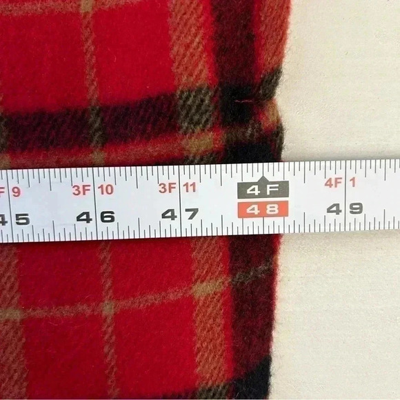 Specialty House Poncho Cape Shawl Fur Collar Tartan Plaid Red Black Medium - Picture 14 of 16